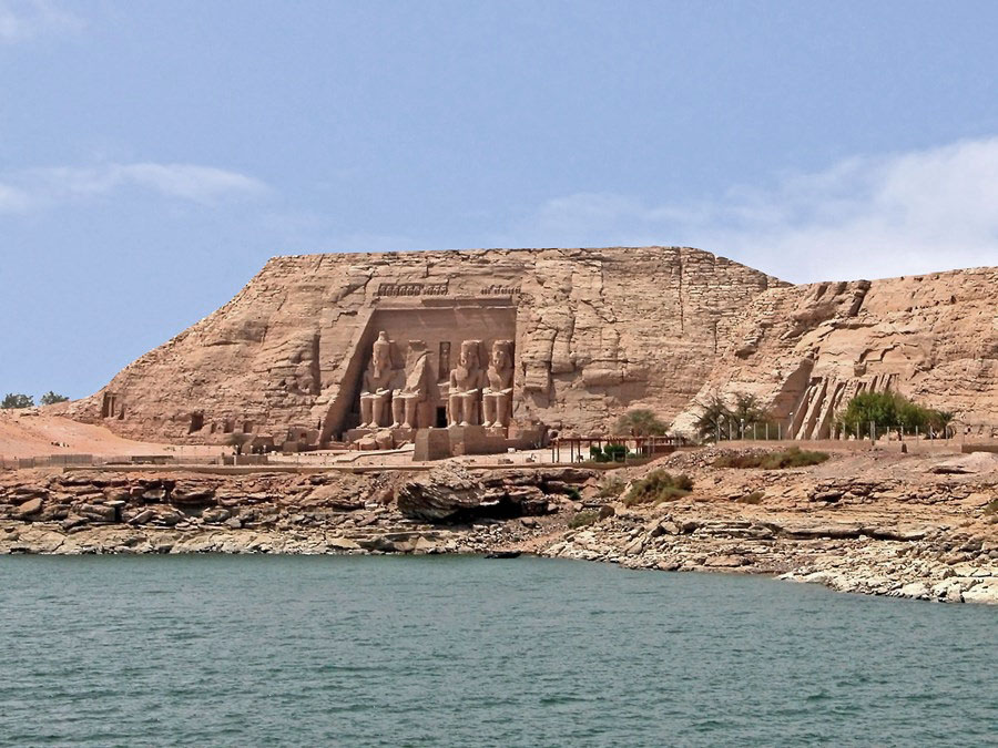 Aswan - Abu Simbel - Aswan (crucero)