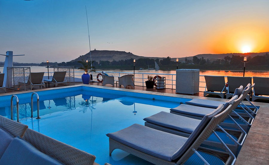 viaje a Egipto (Cairo, Crucero por el Nilo, Aswan) diseñado por LAT.40