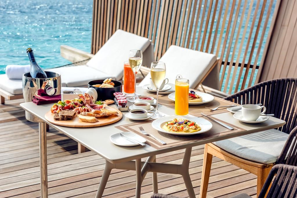 The St. Regis Maldives Vommuli Resort en Dhaalu Atoll