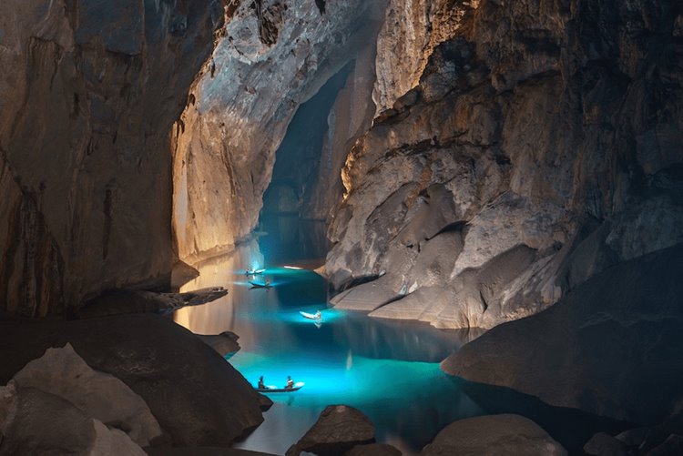 Son Doong | LAT.40