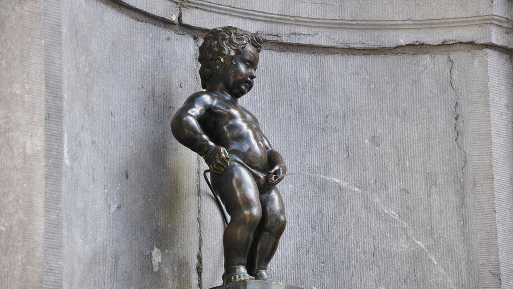 Bruselas | LAT.40