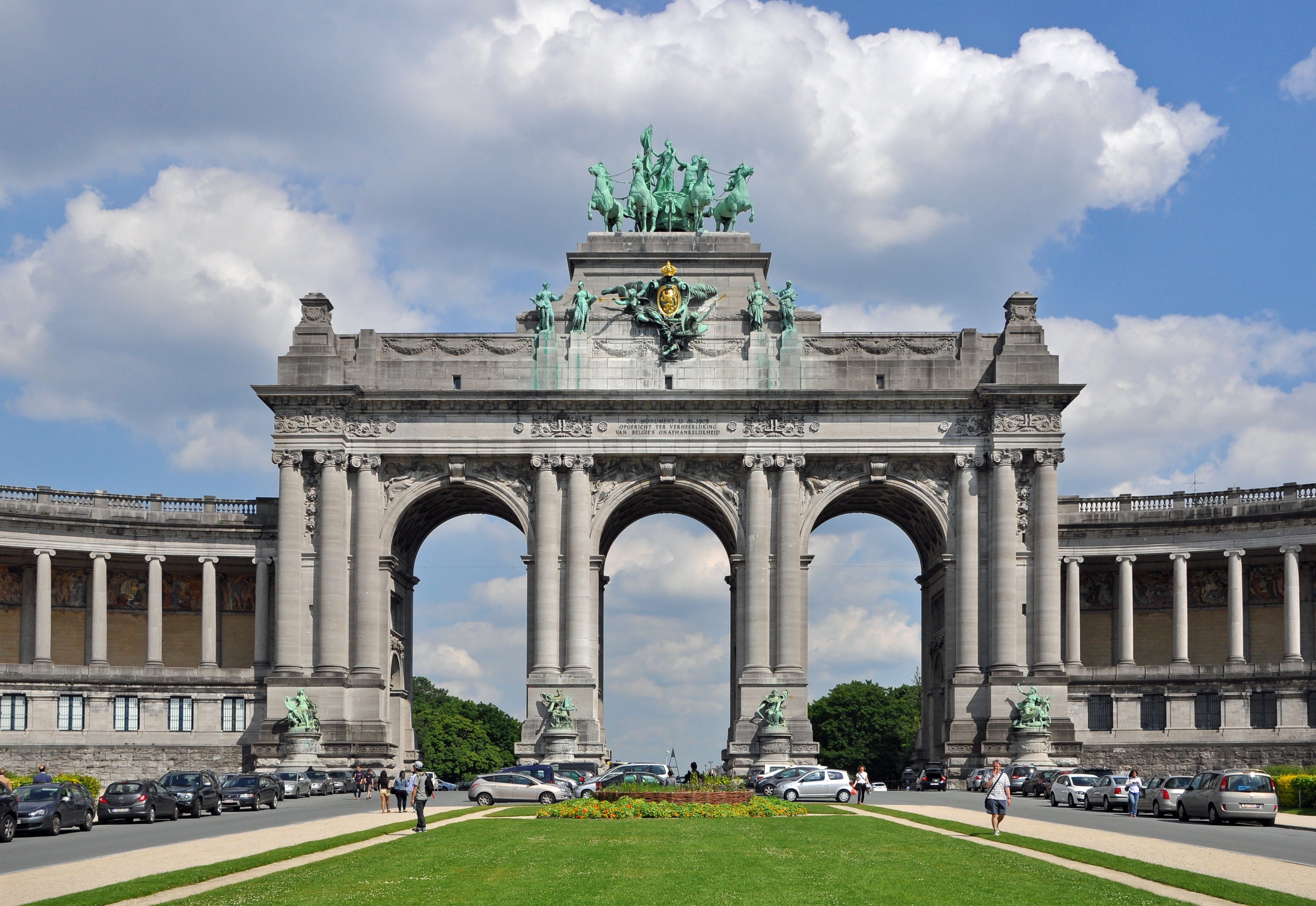 Bruselas | LAT.40