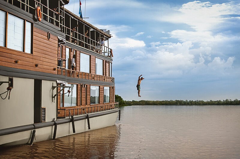 Delfin Cruises en Iquitos