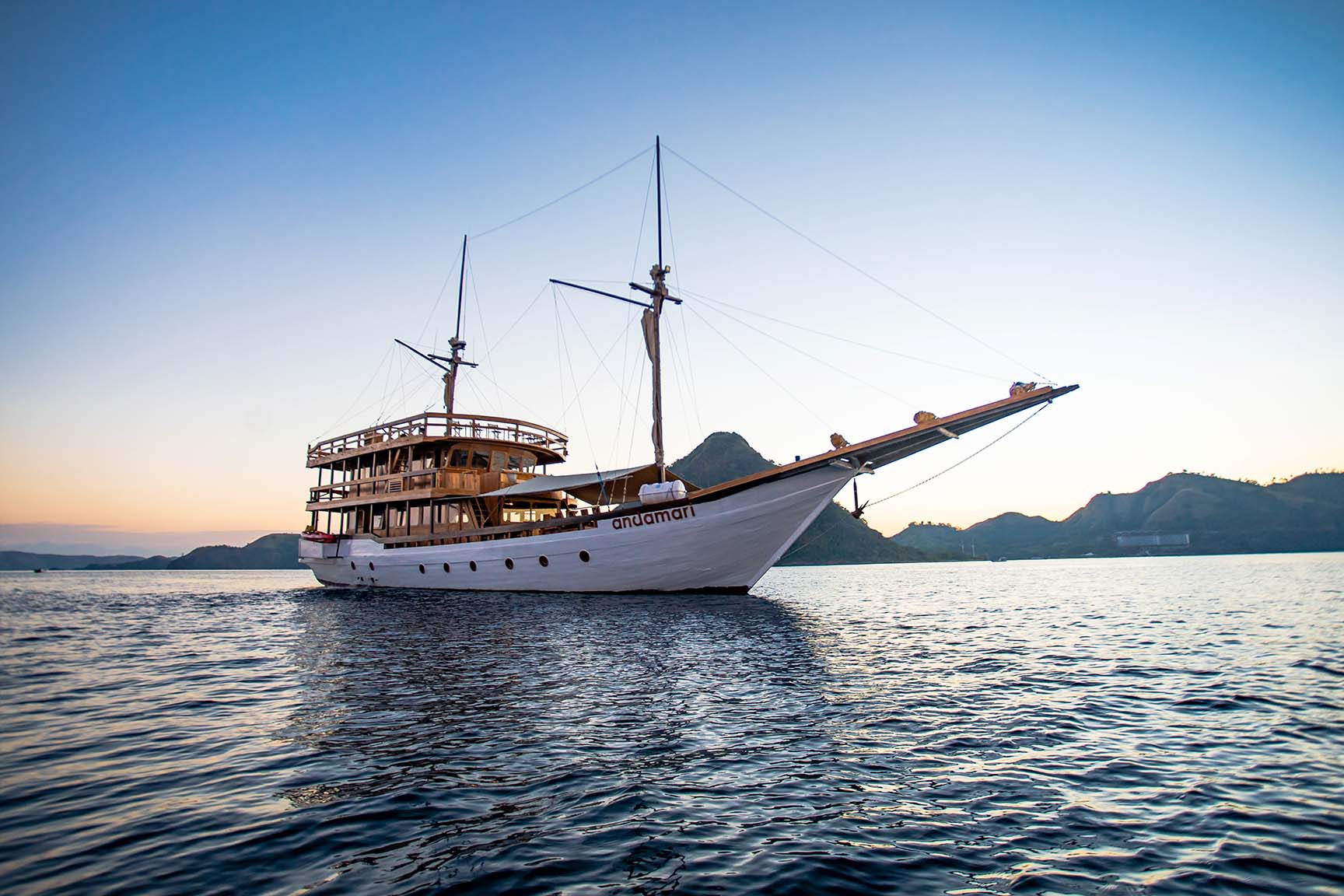 Private Charter Andamani en Komodo