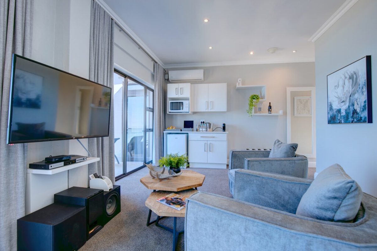 Bay Lodge Mossel Bay | LAT.40