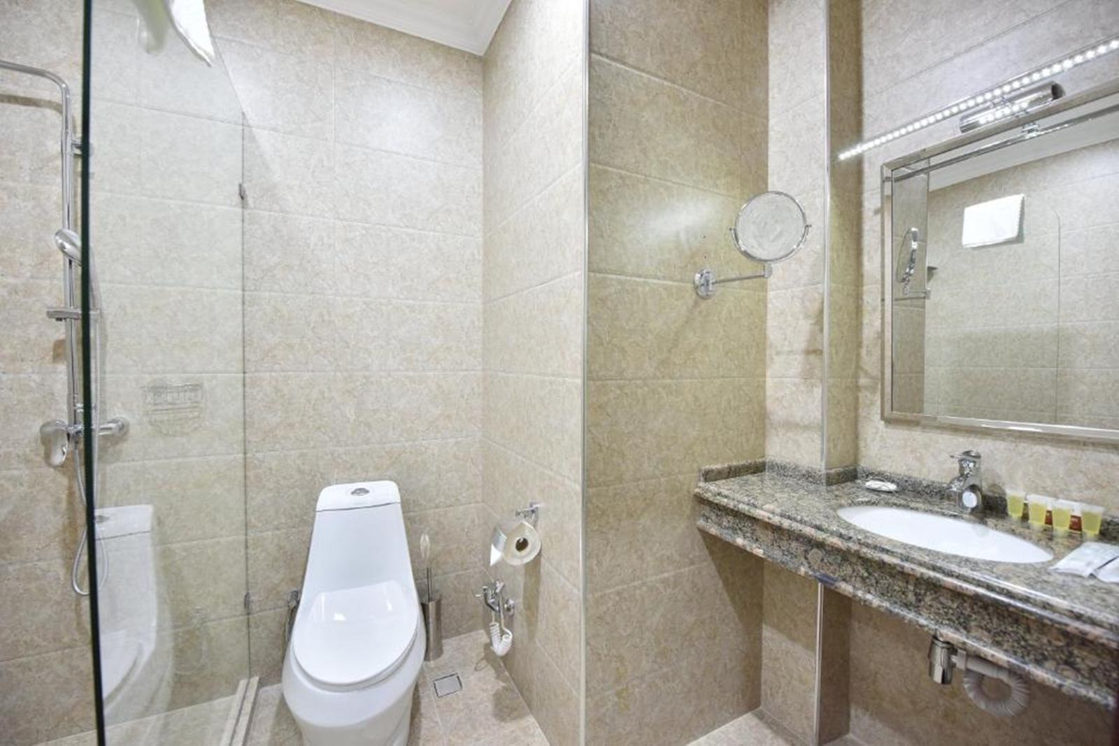 Qushbegi Plaza en Tashkent