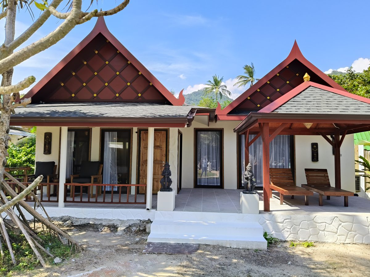 2 bedroom beachfront 05