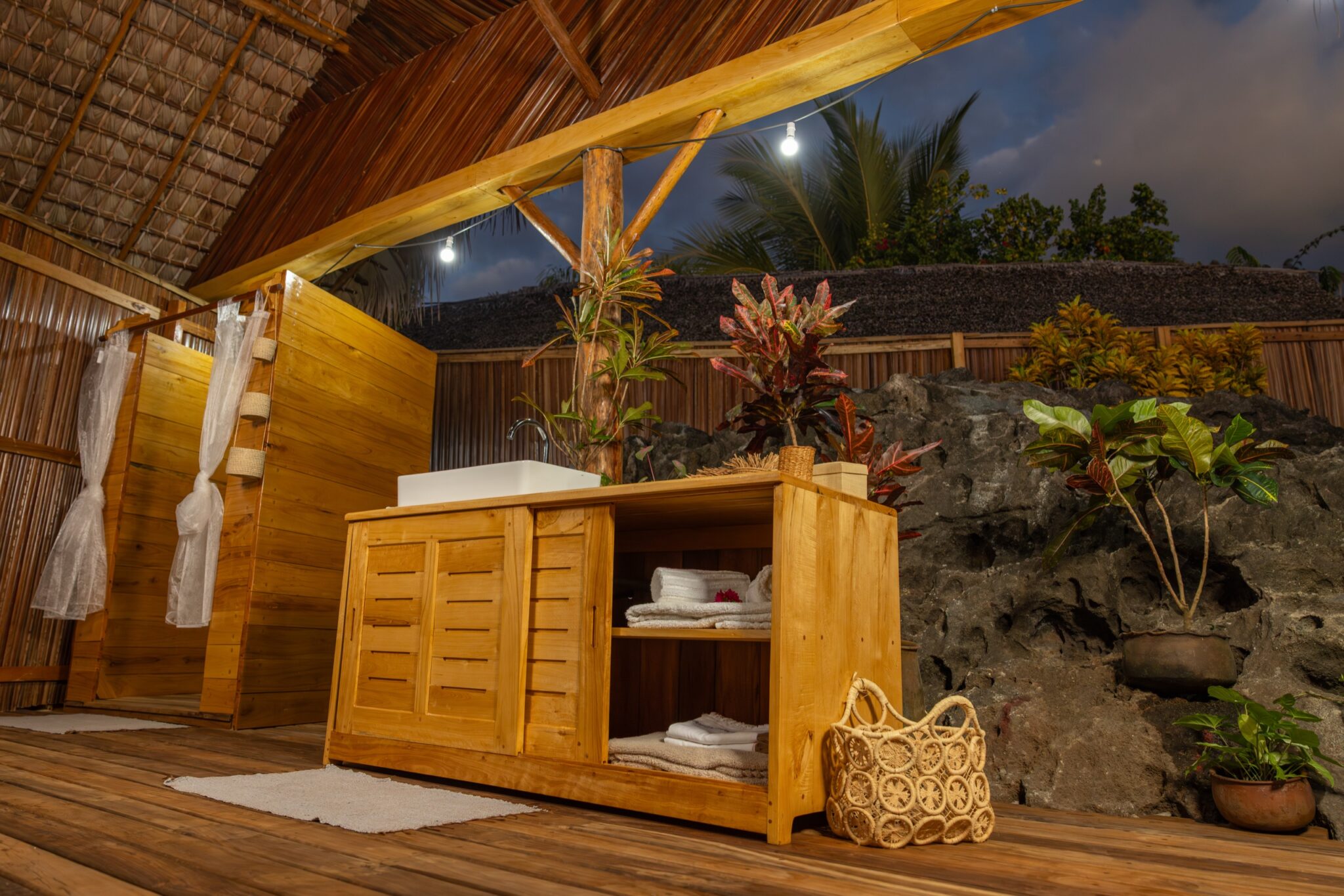 Beach villa 03