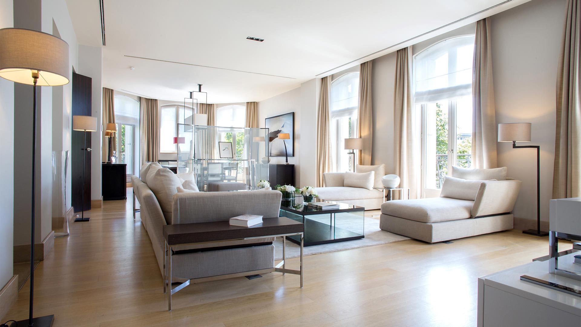La Réserve Paris - Apartments en Paris