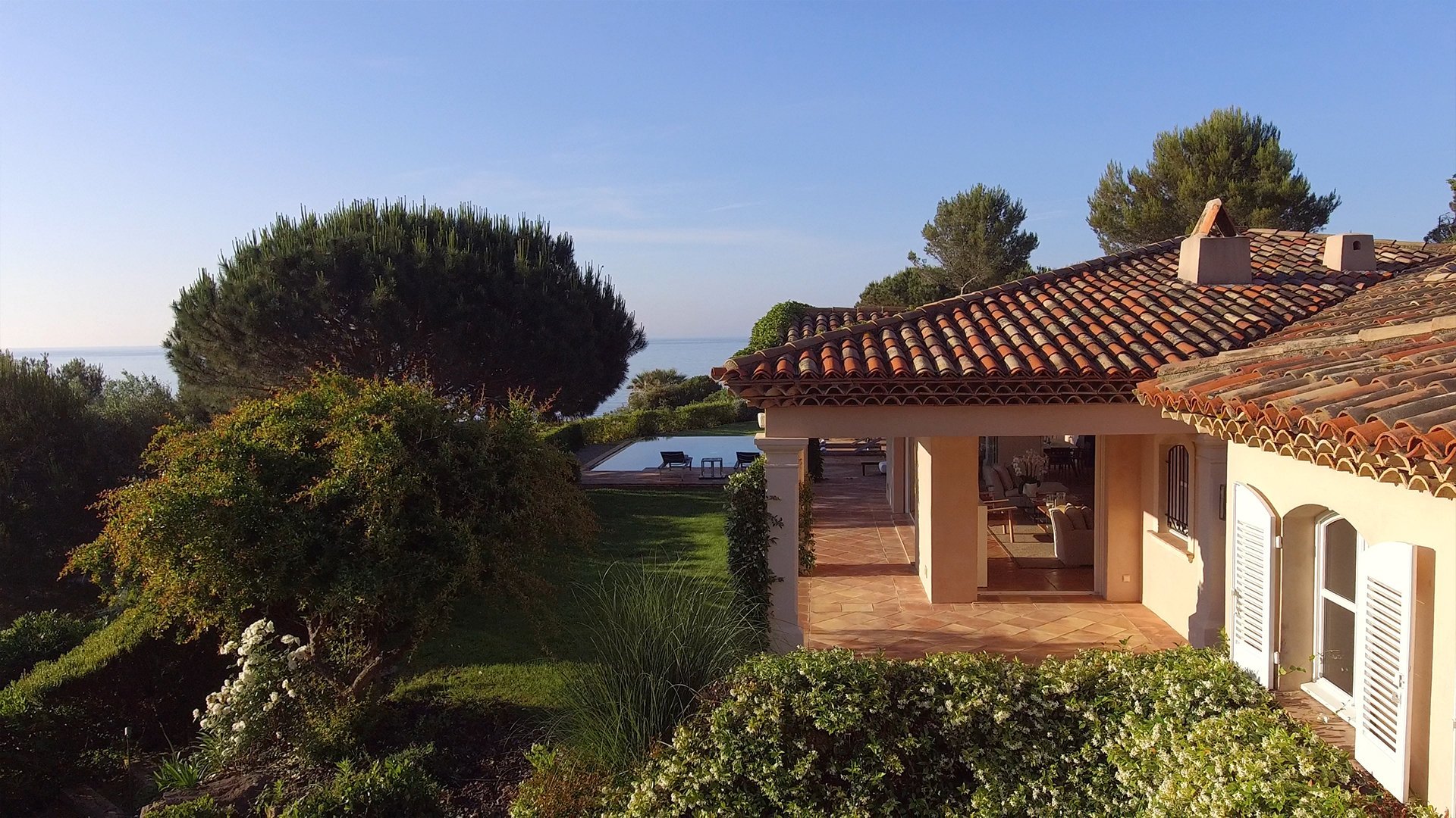 La reserve ramatuelle villa 5 facade